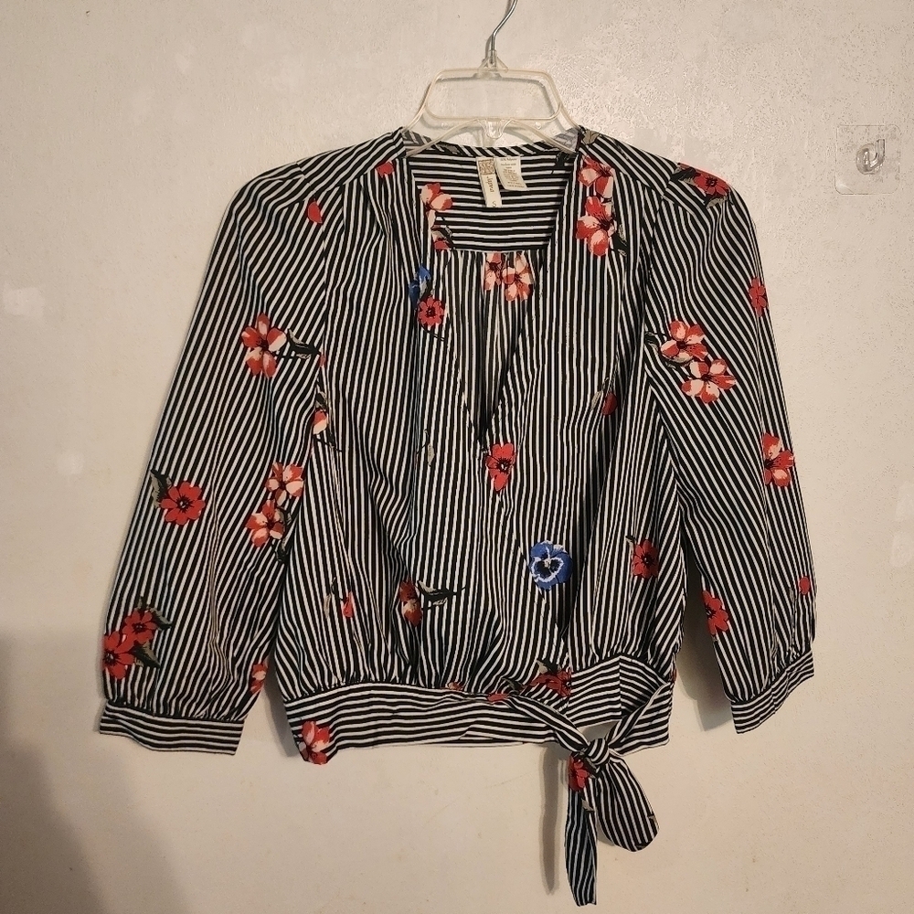 Japna Striped Floral V-Neck Long Sleeve Blouse Size S
